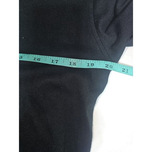 M&C Sportswear Black Long Sleeved Better Not Pout Christmas Shirt XL - Picture 9 of 10